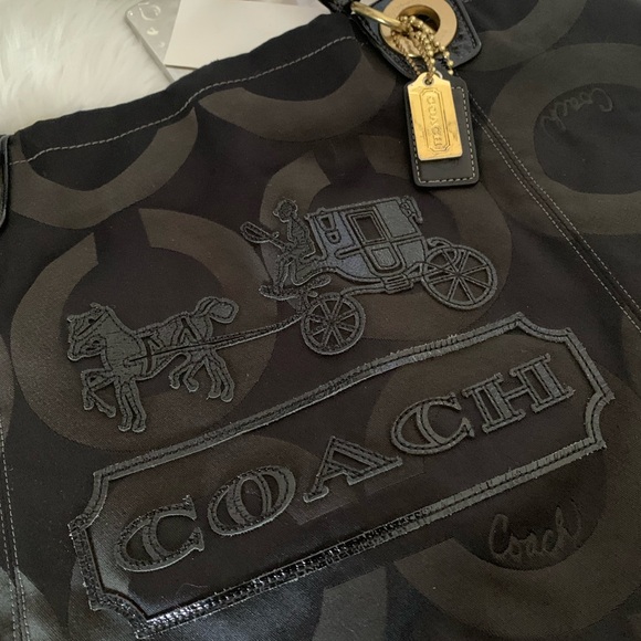 🔥SOLD🔥Coach Vintage Horse and Carriage Tote Bag - Picture 9 of 12